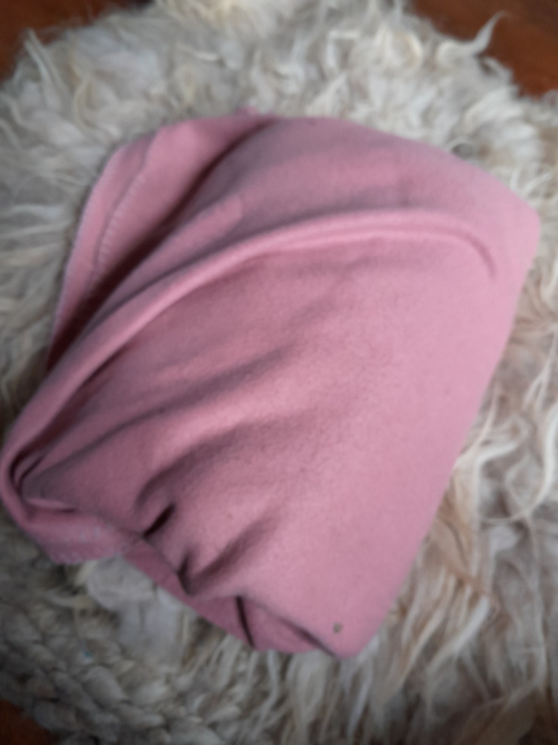 fleece tucked in at the top and bottom